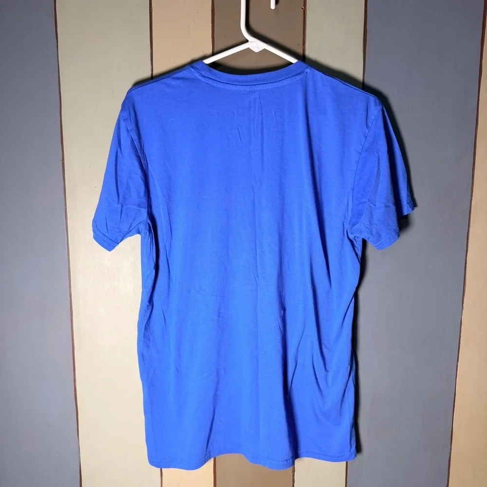 Walt Disney World T-Shirt-Size: Medium - Picture 4 of 4